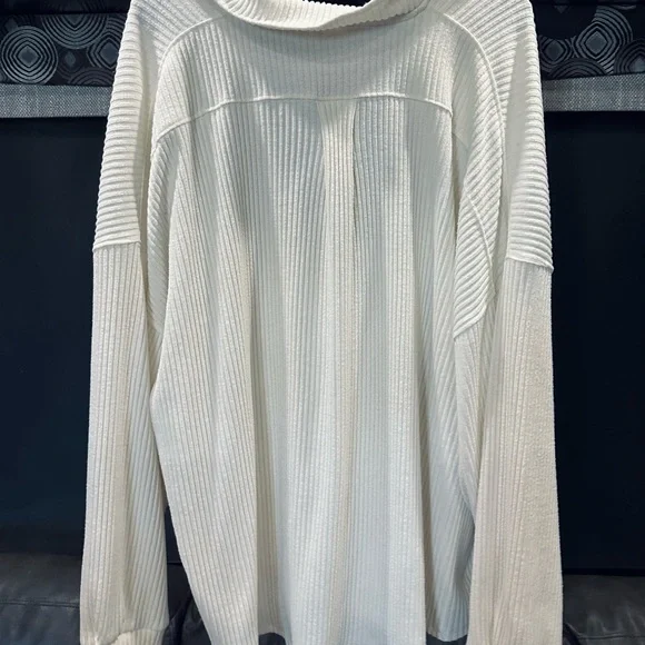 Joah Brown Deep V Pullover - Picture 3 of 4